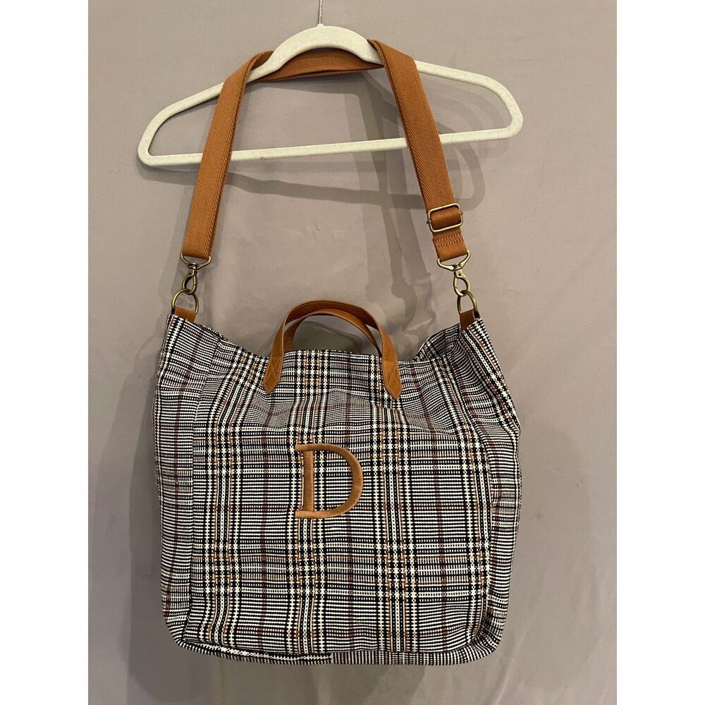 Thirty-One Retired 2021 Crossbody Tote Plaid About You Weave embroidered "D".